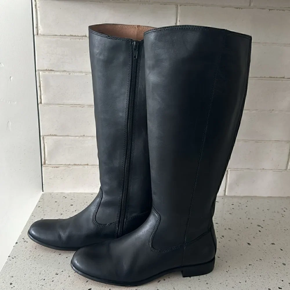 Kenneth Cole NY Mea Women’s Black Leather Knee-High Riding Boots Full Zip Sz 6.5